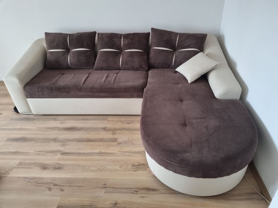 Ъглов диван  Нани Холивуд