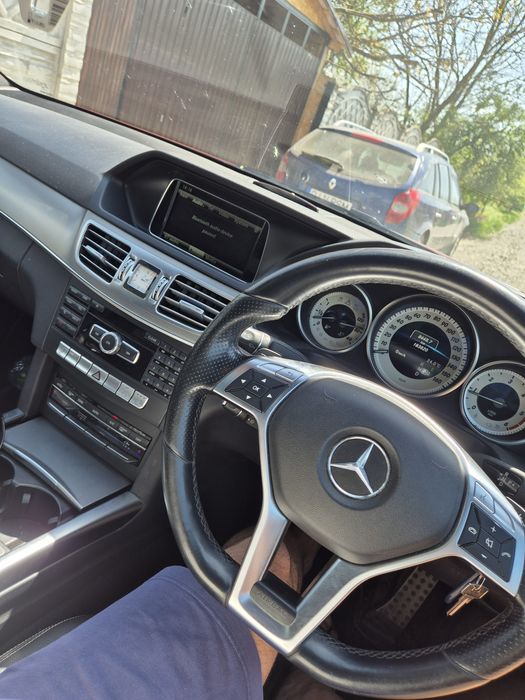 Vând Mercedes e class w212 AMG