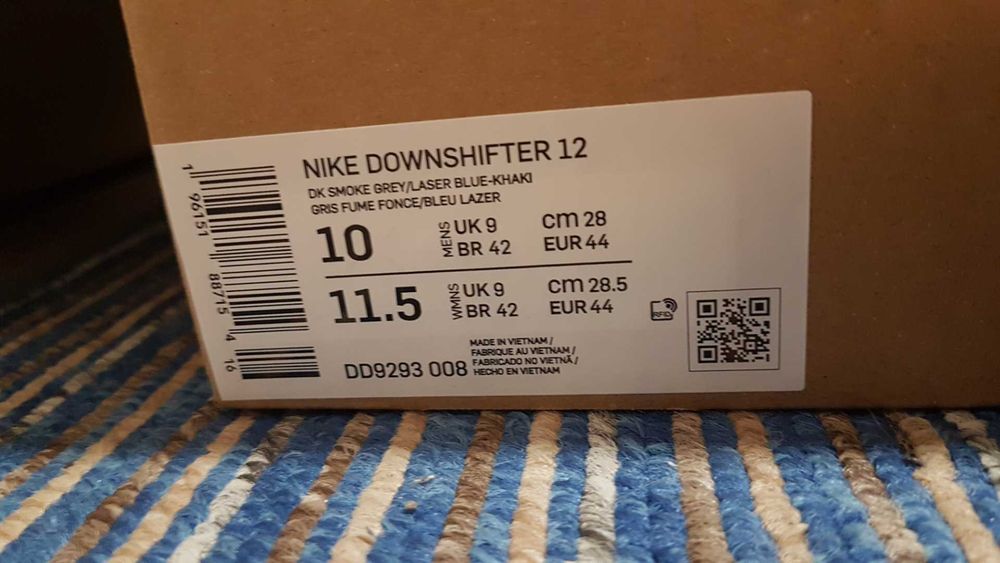 Маратонки Nike 44 номер