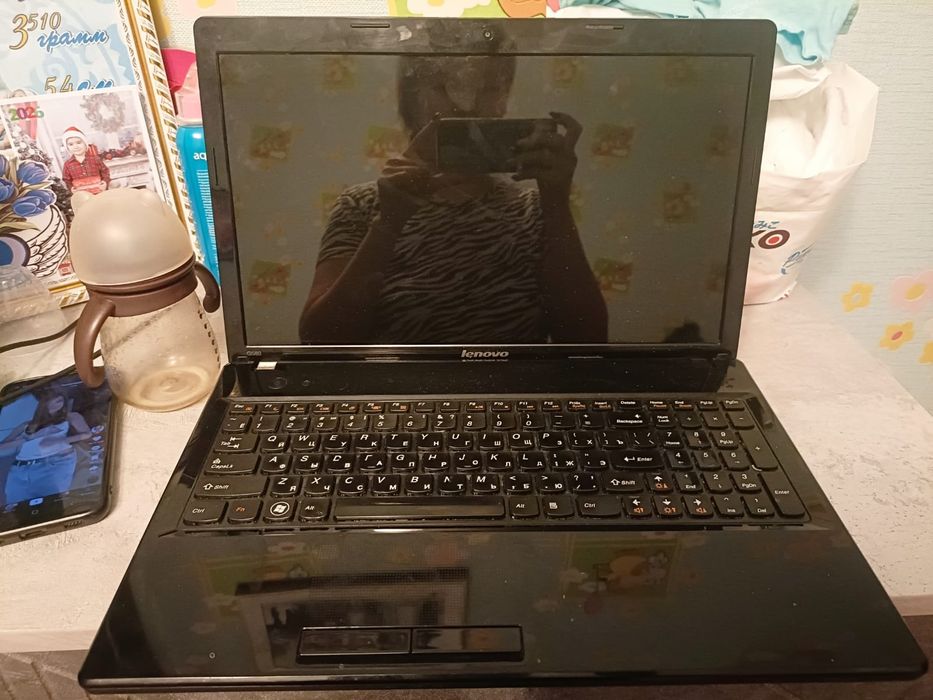 Леново ноутбук  продам