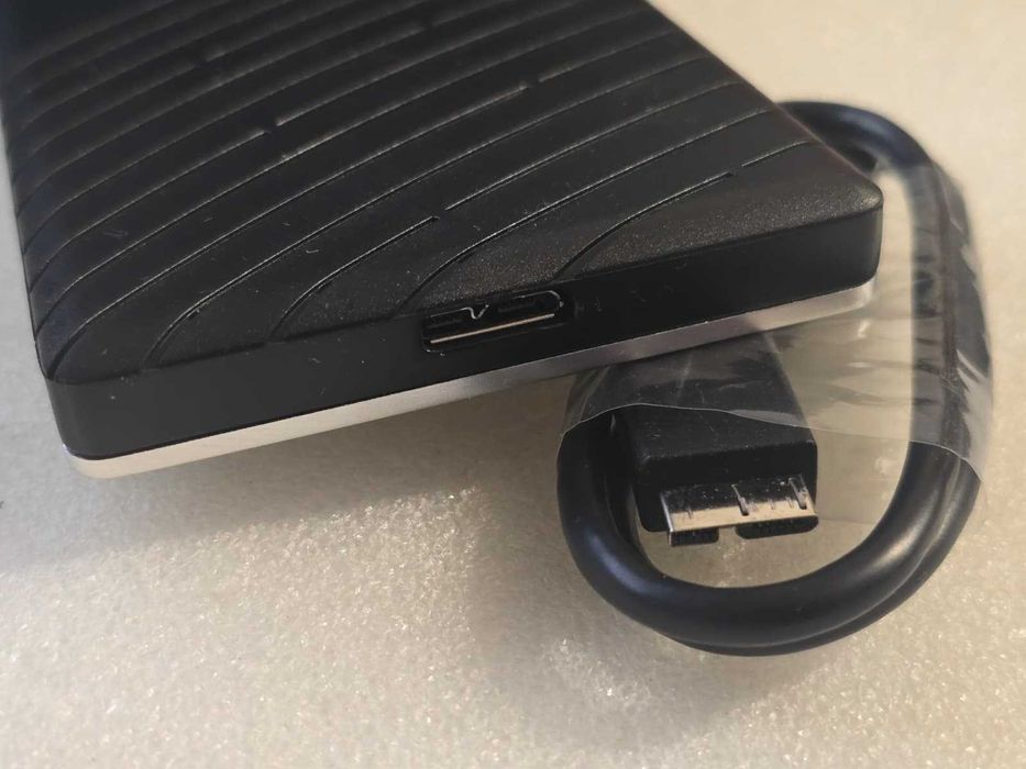Hard disk extern portabil Sonnics 500GB HDD USB 3.0 argintiu 2.5 inch