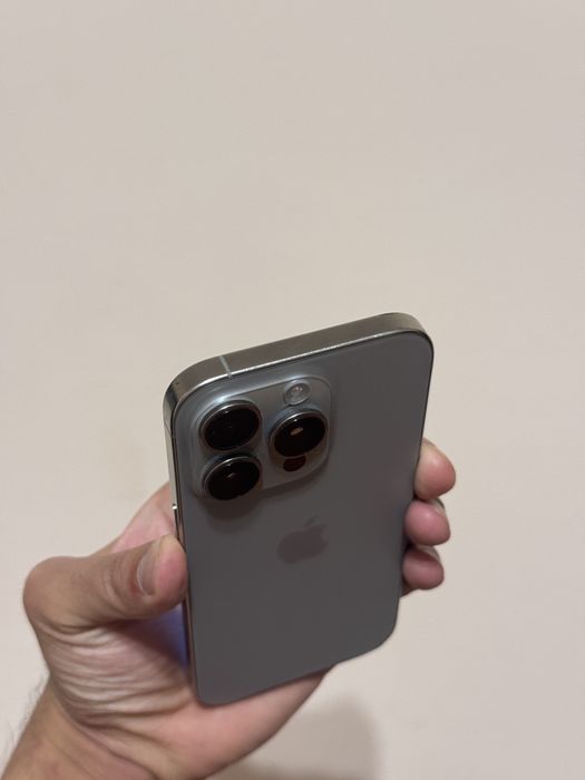 Iphone 16 Pro. 256гб. 88%