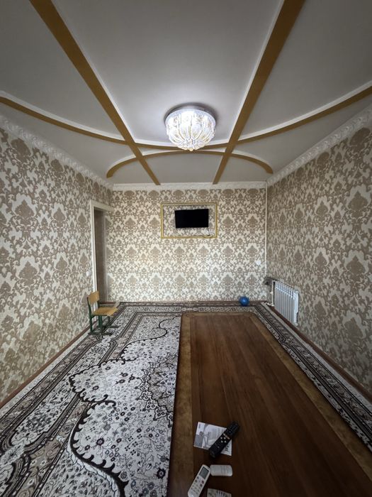 Сдается квартира по очень удобной локации в г. Янгиюль