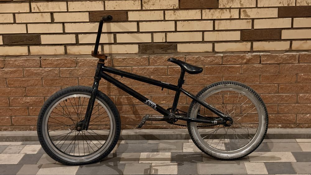 Продается трюковой велосипед BMX