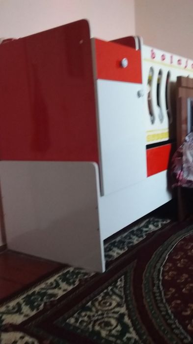 Sotiladi detiski karavat