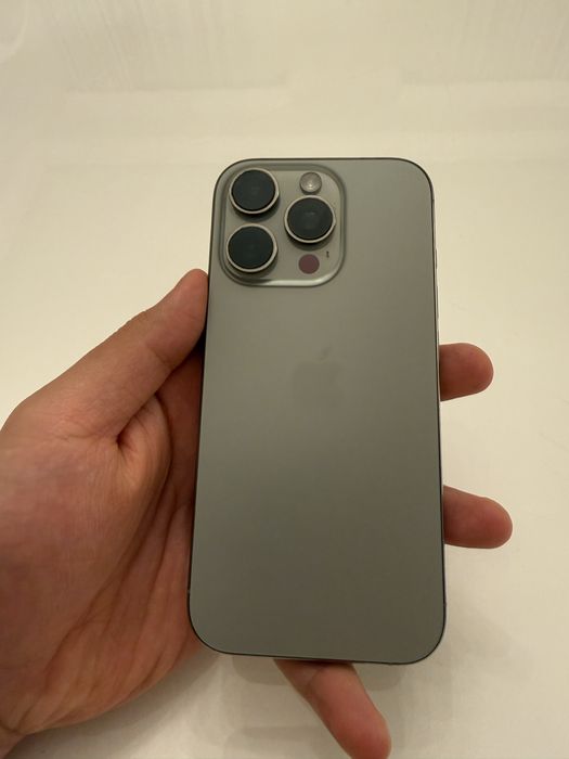 Iphone 16 pro; 1tb