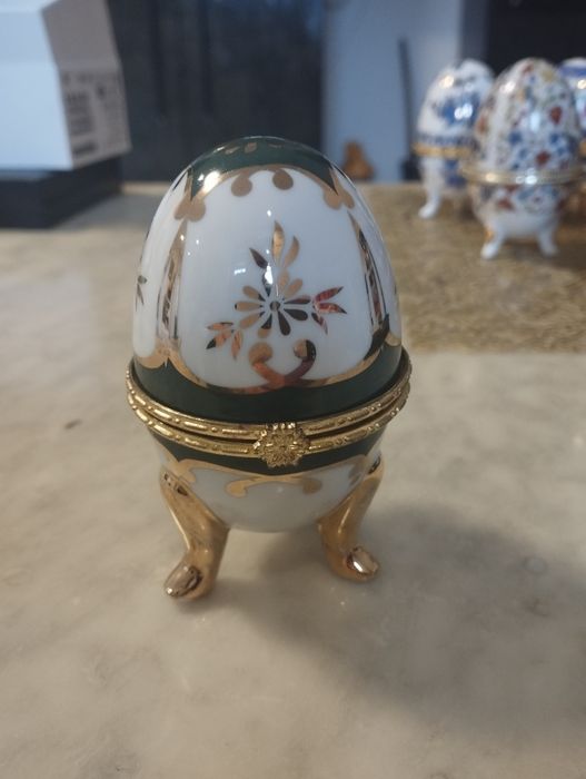 Порцеланови якца