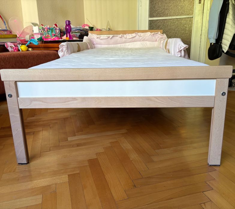 Детско легло с парапет и матрак IKEA Sniglar, 3-7 години 165/77 см.