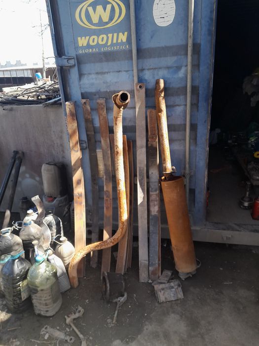 Зил запчастлар сотилади