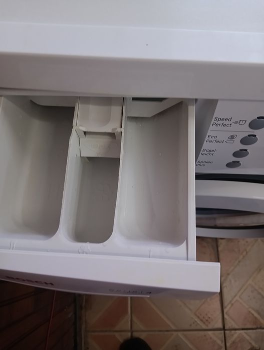 Пералня Бош Bosch Serie 4 Titan Edition A+++ 7кг 2 години гаранция!