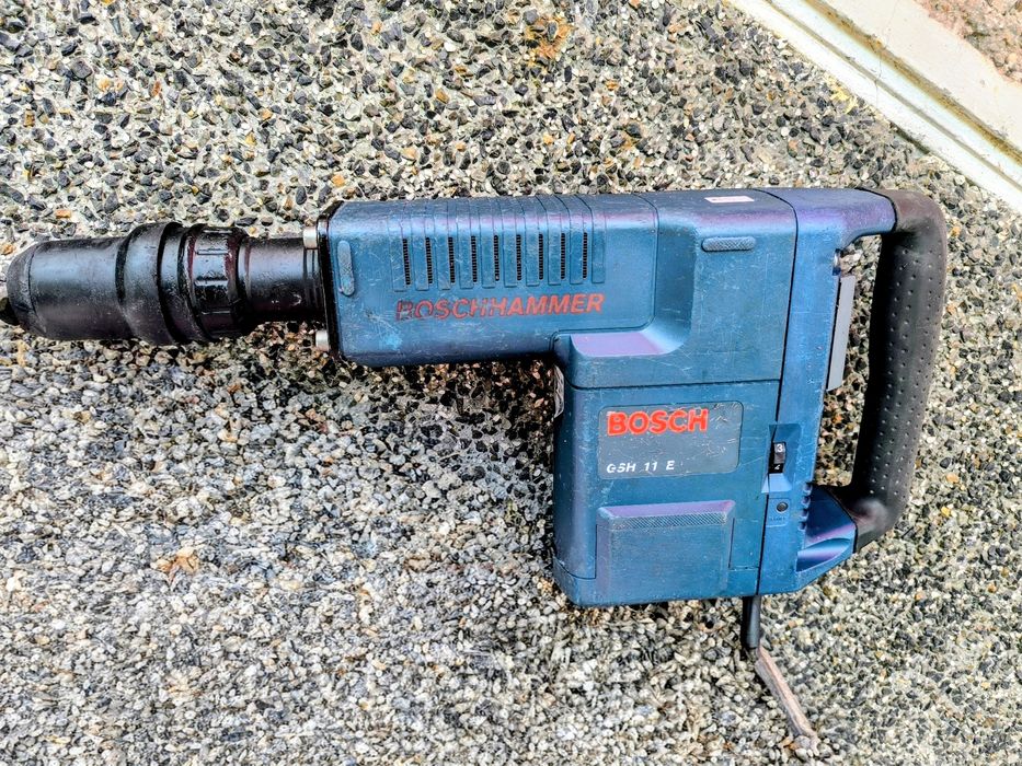 къртач Bosch GSH 11 E, SDS-max, 1500 W, 16.8 J