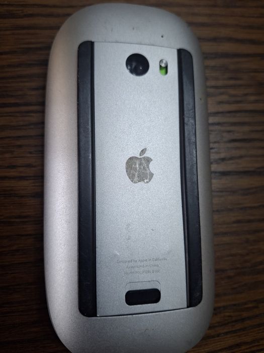 Продавам Apple Magic Mouse (Мишка)