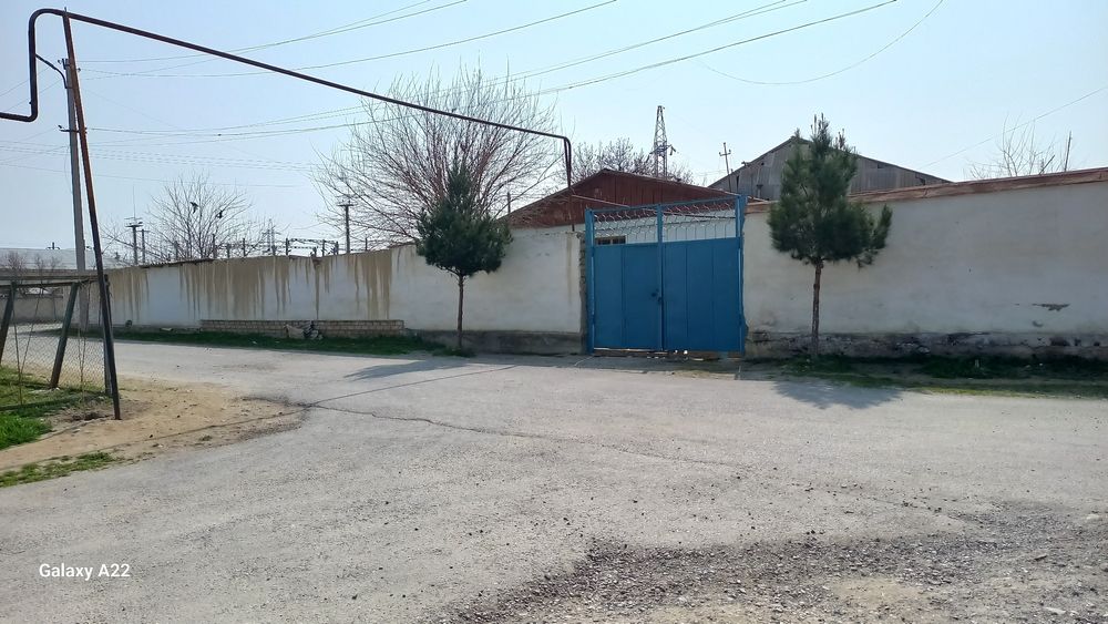 9 сотихли ховли уй сотилади