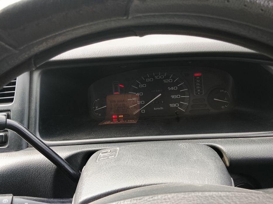 Продам Хонда одисей 96г.ц2.6