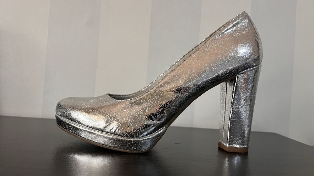 Парти обувки на ток Tamaris сребърни/37