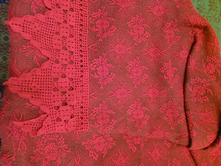 Кувертюра тъмно червена вишнева