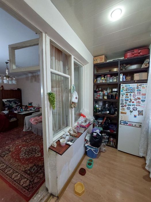 Продаю 2/2/4 квартира на Авиосозлар 4.