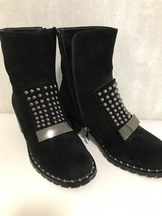 Ботинки женские из нубука