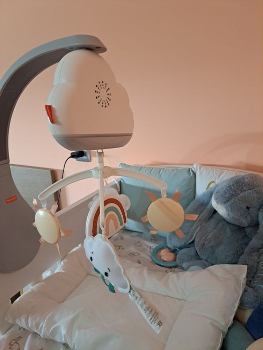 Музикална въртележка за кошара на Fisher price  2 в 1