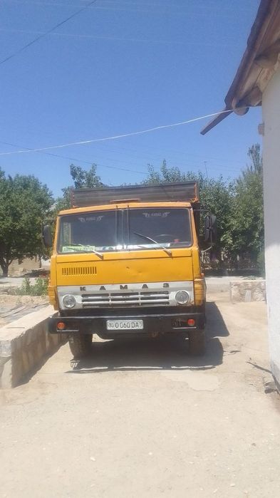 Kamaz sotiladi xolati yaxshi salarkada xarajati yuq