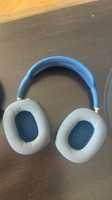 AirPods Max Sky Blue with Blue Headband