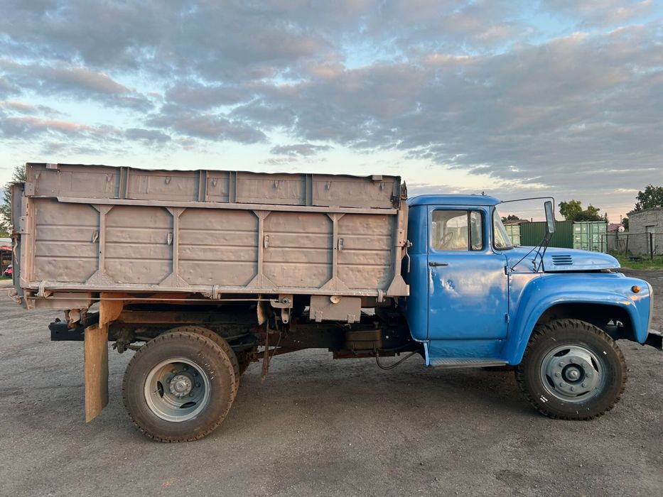Продам  Зил        130