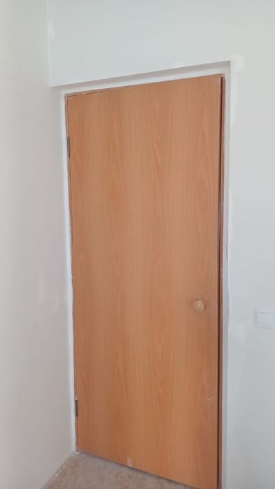 Продам деревянные двери