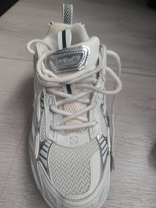 Off-White Be Right Back мъжки маратонки