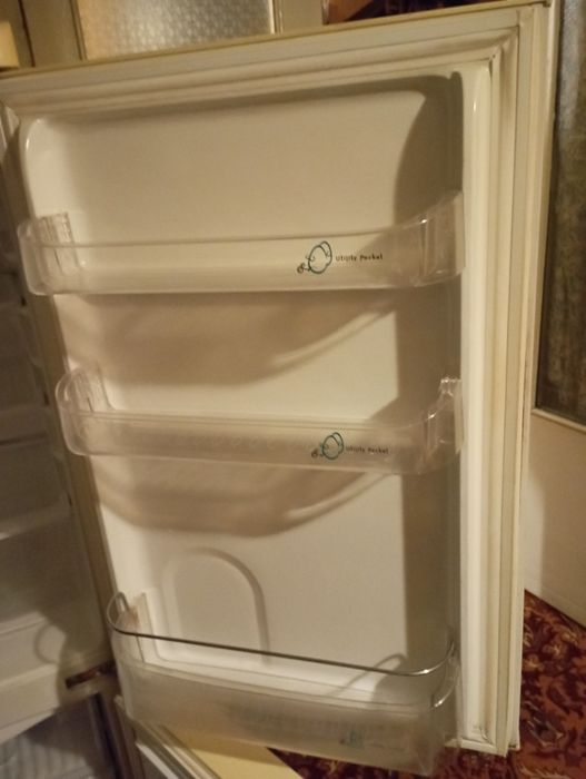 Продаю холодильник SAMSUNG