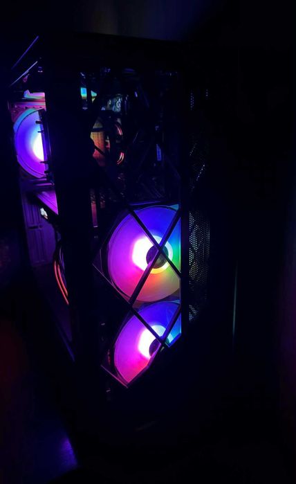 Компютър Ryzen 7 3700X / GTX 1060 6GB / 16GB RAM / 256 SSD / 1TB HDD