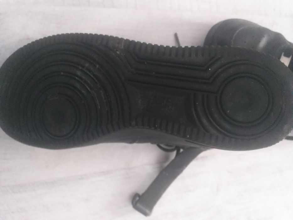 Adidași Nike Air Force mărimea 38