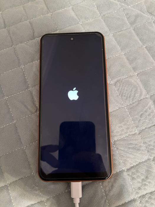 Продам телефон новый