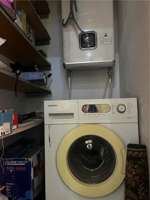 Продам 4 комн квартиру по пр Строителей