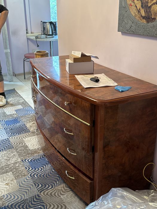 Спальный гарнитур