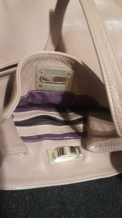 Poseta piele naturala