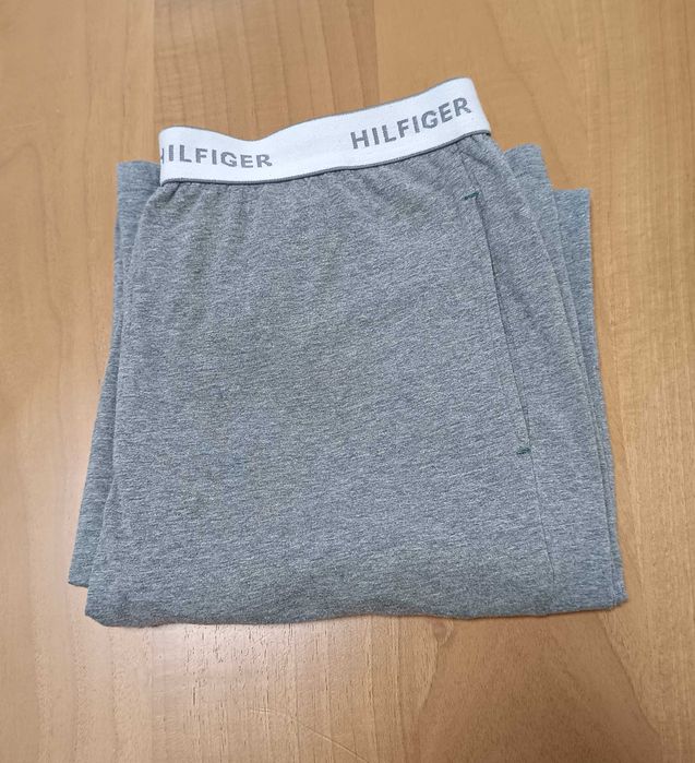 Tommy Hilfiger®-Много Запазено