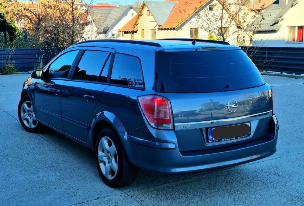 Opel astra h 2005