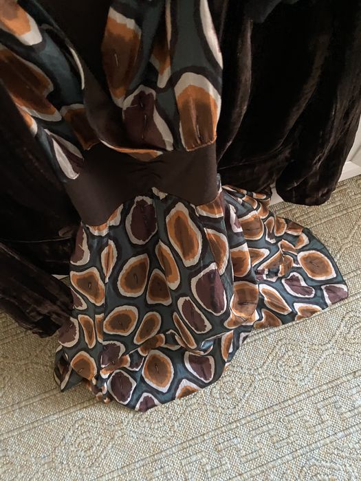 Пиджак бархат. Платья  шелковая.