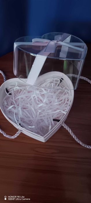 14-fevral uchun shohona "Heart Box" – Sevgi ramzi