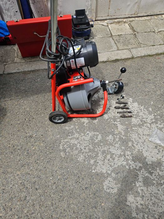 машина за почистване на канали RIDGID K400