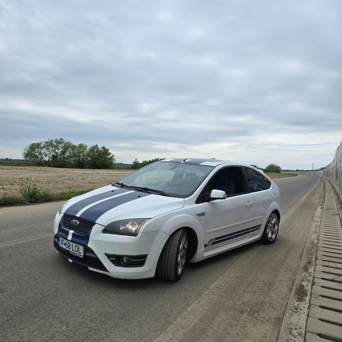 Ford Focus ST – 300 CP REVO