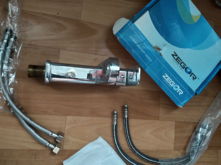 Смесители для раковины