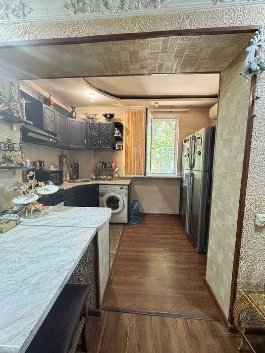 Продам срочно Ялангач Эко базар 3 ком №Г68