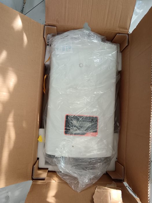 Vând invertor solis 6kw monofazat nou