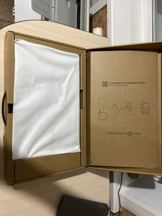 Нотбук ASUS vivobook