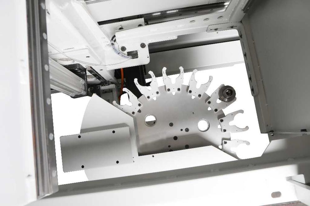 Router CNC Nesting Industrial Mobila 13kW Magazie 15scule Vacuum 8zone