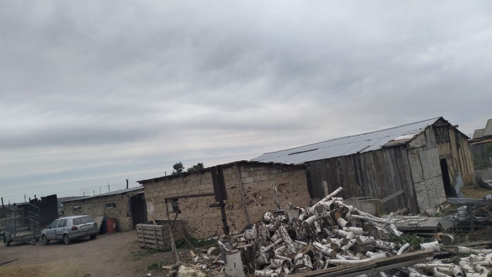 Үи сатылады 4 бөлмелі
