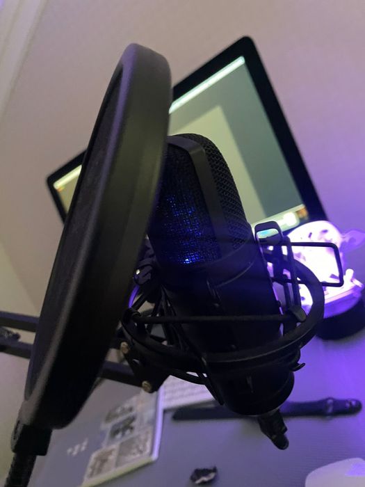 Trust Микрофон студийный 252 Emita Plus