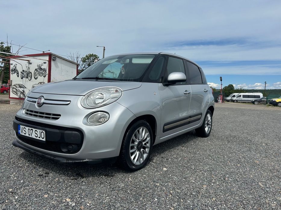 Fiat 500L FIAT 500L 1,3 MJET Automată , , padele volan geamuri și oglinzi eley