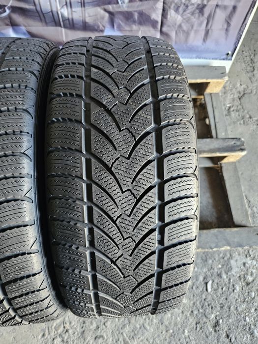 2 anvelope iarna 225 45 18 Platin 2021